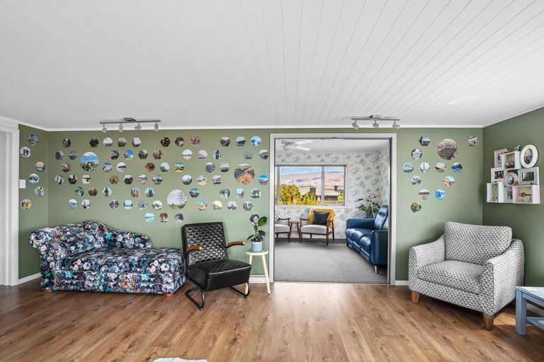 Photo of property in 1 Royal Terrace, Alexandra, 9320