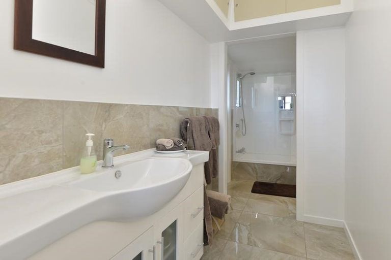 Photo of property in 3a Kopipi Crescent, Ngunguru, Whangarei, 0173