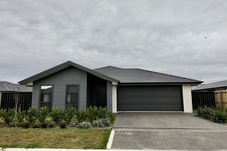 Photo of property in 6 Willetts Way, Rolleston, 7615