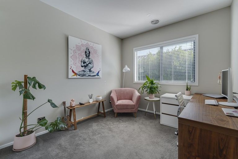 Photo of property in 11 Jacks Point Rise, Jacks Point, Queenstown, 9371