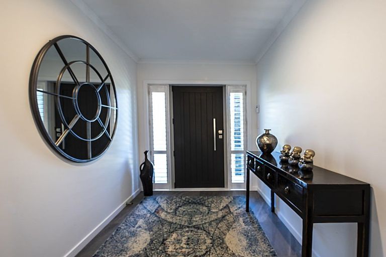 Photo of property in 2 Kilsby Place, Levin, 5510