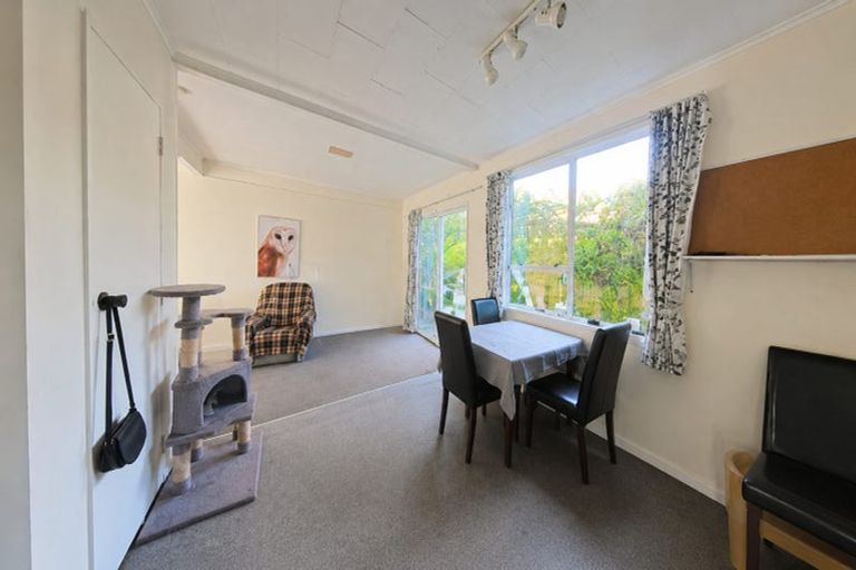 Photo of property in 52b Kingsley Street, Stokes Valley, Lower Hutt, 5019