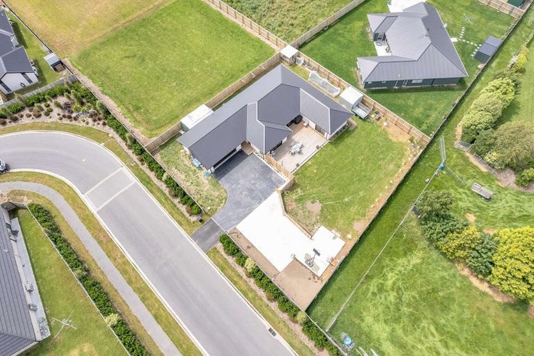 Photo of property in 8 Owen Drive, Darfield, 7510