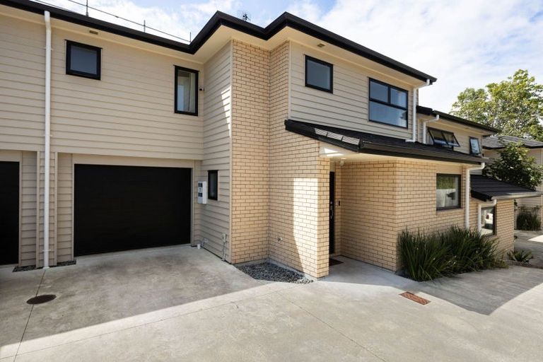 Photo of property in 2/3 Manning Street, Hamilton Central, Hamilton, 3204