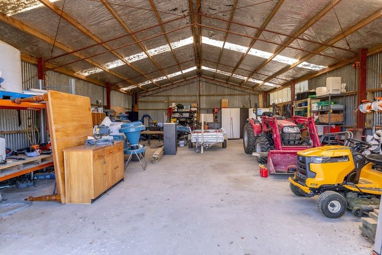 Photo of property in 194 Lindsay Road, Levin, 5510