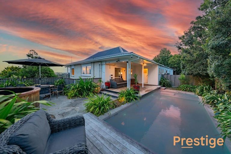 Photo of property in 132 Porritt Avenue, Chatswood, Auckland, 0626