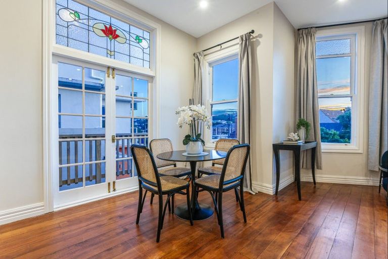 Photo of property in 68 Northland Road, Northland, Wellington, 6012