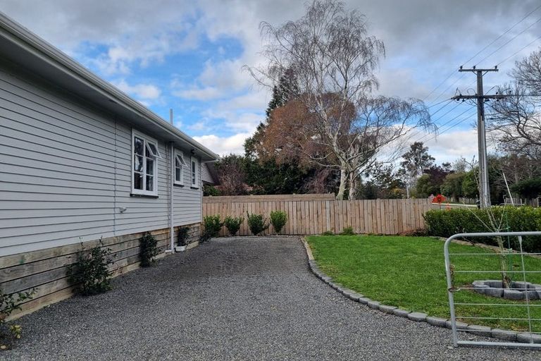 Photo of property in 82 Brooklyn Road, Carterton, 5713