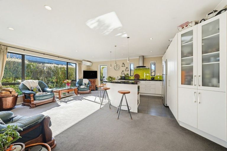 Photo of property in 16 Kensington Avenue, Rangiora, 7400