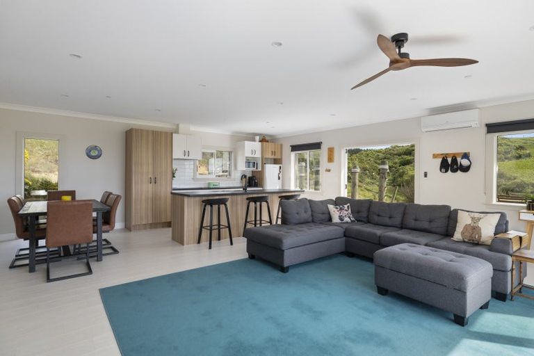 Photo of property in 13 Otaraia Road, Riversdale Beach, Masterton, 5872