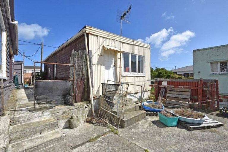 Photo of property in 27 Blackwater Street, Bluff, 9814