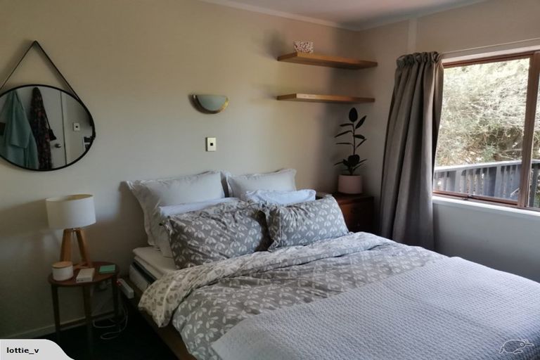 Photo of property in 85e Stottholm Road, Titirangi, Auckland, 0604