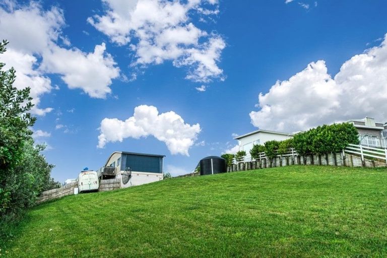 Photo of property in 36f Kewa Road, Albany Heights, Auckland, 0632