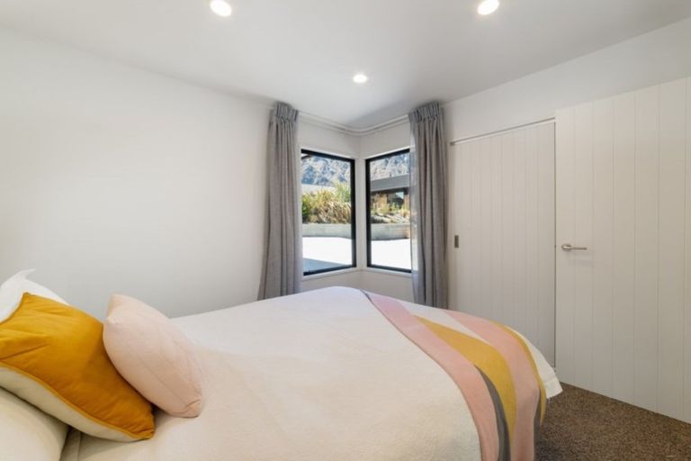 Photo of property in 43 Mcadam Drive, Jacks Point, Queenstown, 9371