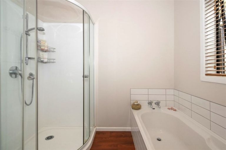 Photo of property in 9 Cubitt Street, Blenheim, 7201