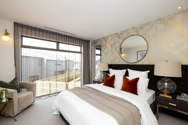 Photo of property in 12 Kotuitui Drive, Wainui, 0992