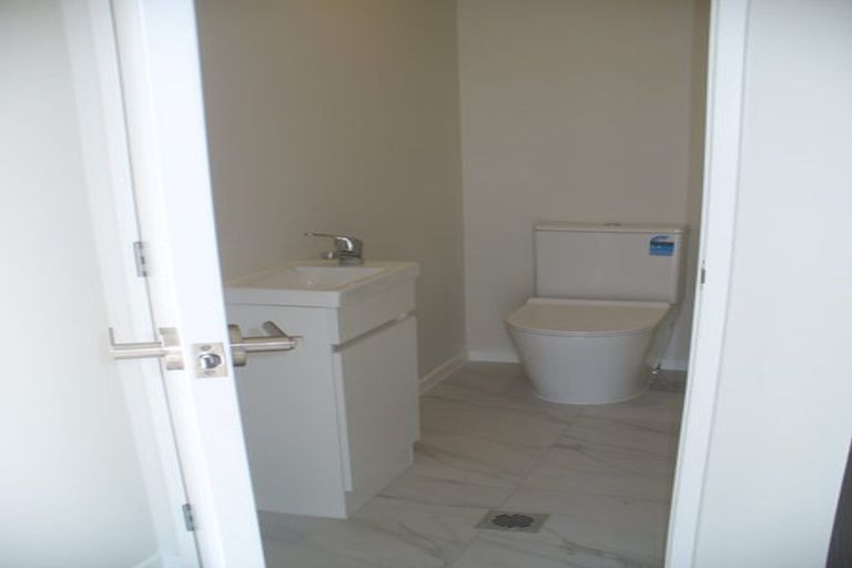 Photo of property in 27 Von Sturmer Street, Mangere East, Auckland, 2024