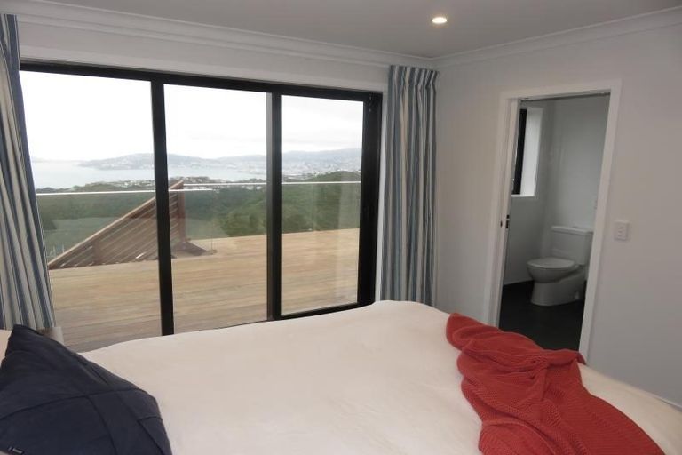 Photo of property in 79 Spenmoor Street, Newlands, Wellington, 6037