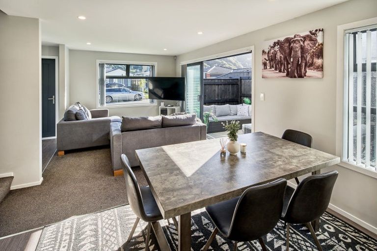 Photo of property in 92 Meremere Street, Wainuiomata, Lower Hutt, 5014