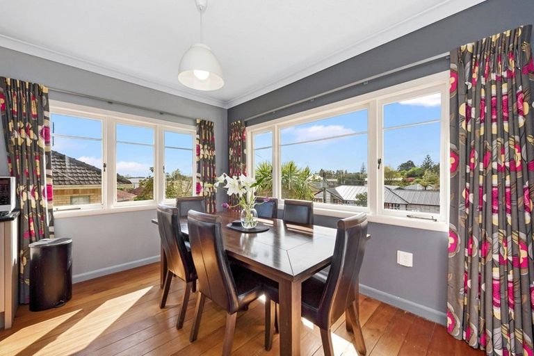 Photo of property in 122 Maeroa Road, Maeroa, Hamilton, 3200