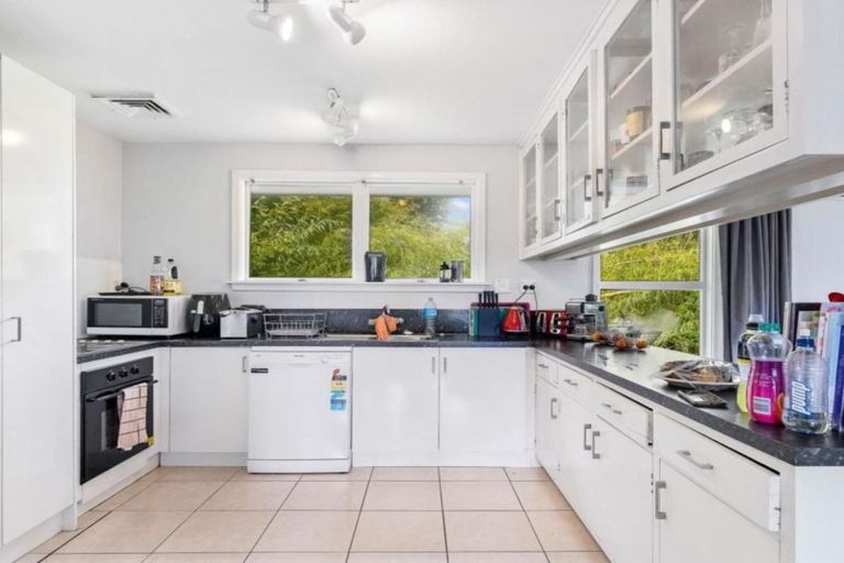 Photo of property in 69 Parkstone Avenue, Ilam, Christchurch, 8041