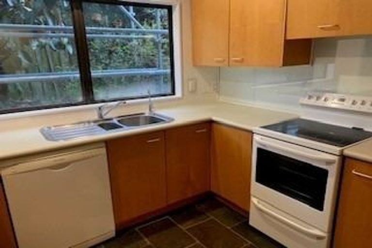 Photo of property in 2/14 Aramoana Avenue, Devonport, Auckland, 0624