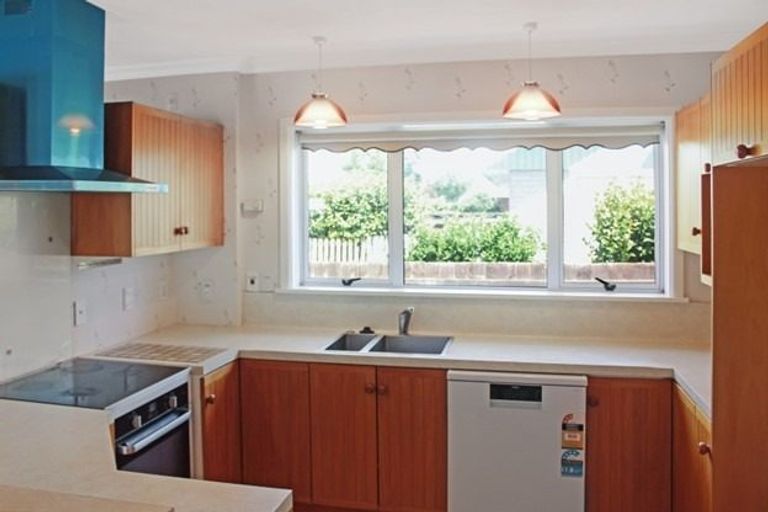 Photo of property in 40 Carruthers Street, Ilam, Christchurch, 8041