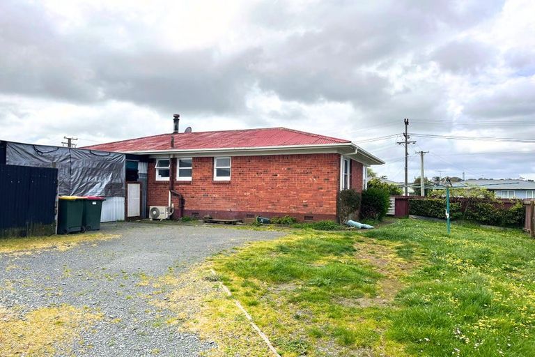 Photo of property in 3 Valentine Street, Papakura, 2110