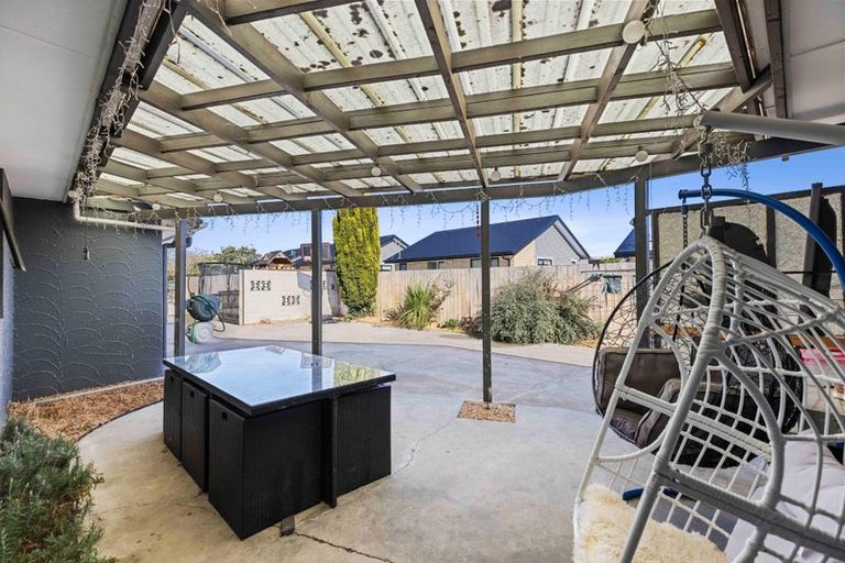 Photo of property in 12 Ottawa Road, Wainoni, Christchurch, 8061