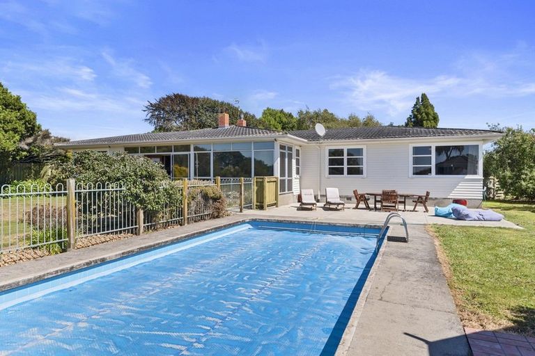 Photo of property in 194 Lindsay Road, Levin, 5510