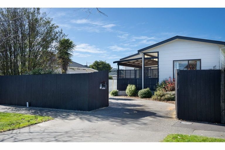 Photo of property in 26 Vienna Street, Waltham, Christchurch, 8023