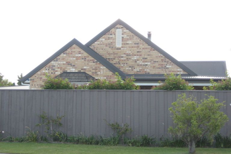 Photo of property in 9 Enverton Drive, Rangiora, 7400