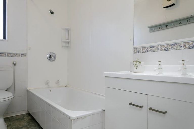 Photo of property in 2/21 Woodward Street, Nukuhau, Taupo, 3330