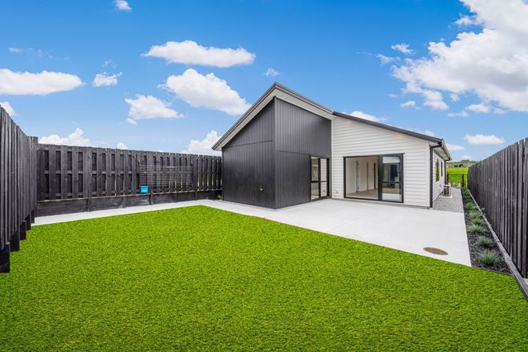 Photo of property in 9 Te Whaiti Road, Te Kauwhata, 3710