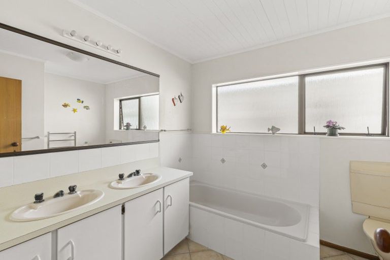 Photo of property in 9 Norman Street, Lower Vogeltown, New Plymouth, 4310