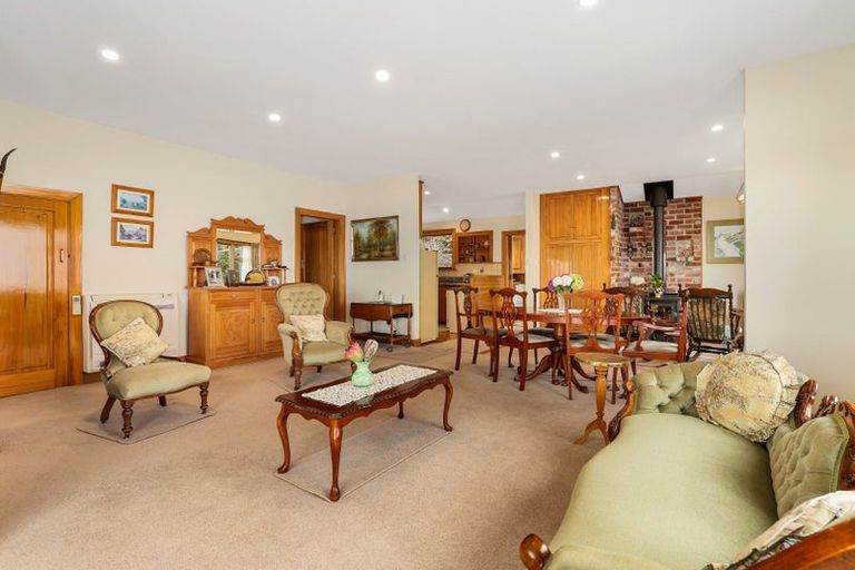 Photo of property in 40 Saint Andrews Hill Road, Mount Pleasant, Christchurch, 8081