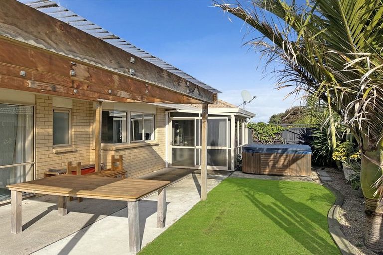 Photo of property in 223 Gloucester Road, Mount Maunganui, 3116