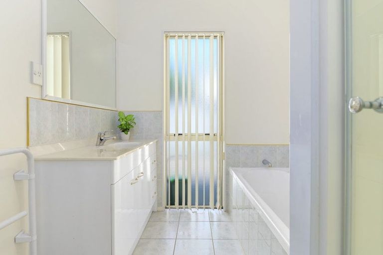 Photo of property in 30 Huntington Drive, Huntington, Hamilton, 3210