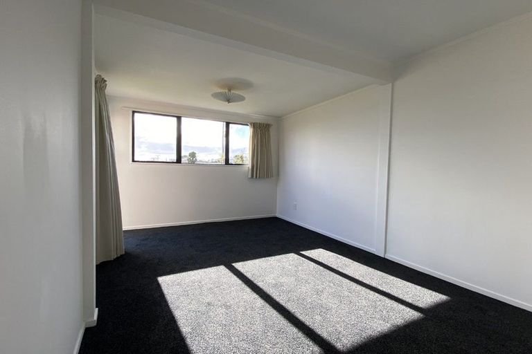 Photo of property in 92a Tiri Road, Manly, Whangaparaoa, 0930