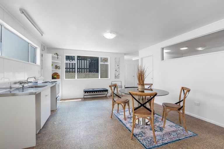 Photo of property in 156 South Road, Caversham, Dunedin, 9012