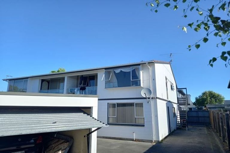 Photo of property in 1/25 Burdale Street, Riccarton, Christchurch, 8011