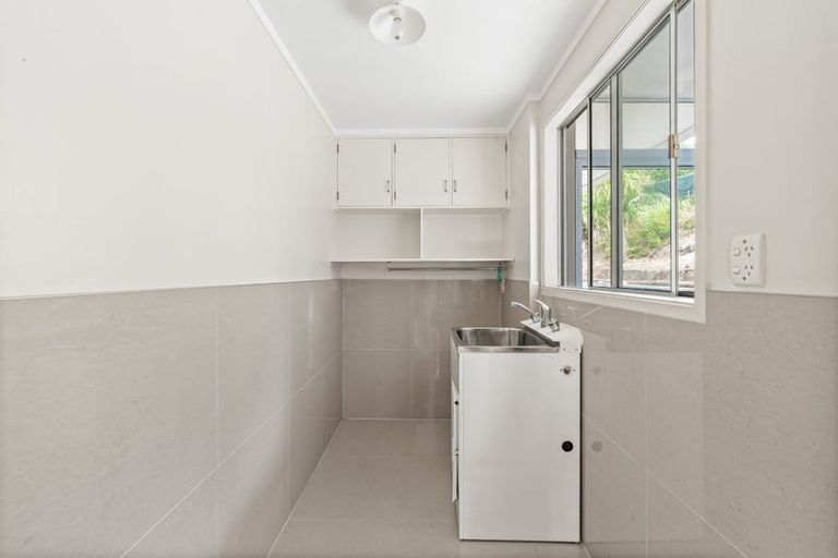 Photo of property in 165 Spur Road, Stillwater, Silverdale, 0993