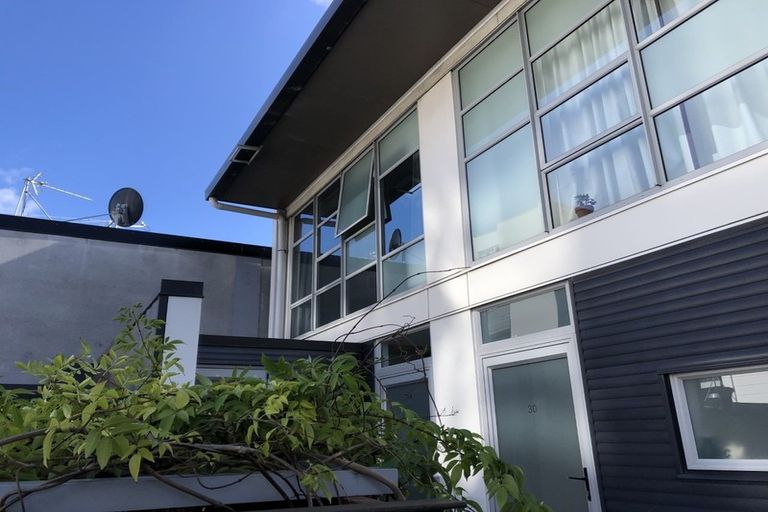 Photo of property in Sol Apartments, 29/37 Jessie Street, Te Aro, Wellington, 6011