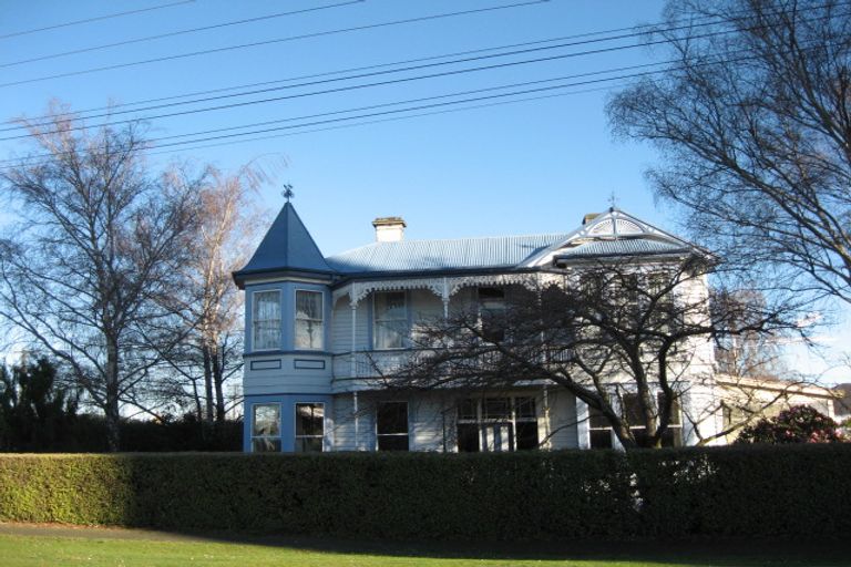 Photo of property in 180 Park Street, Winton, 9720