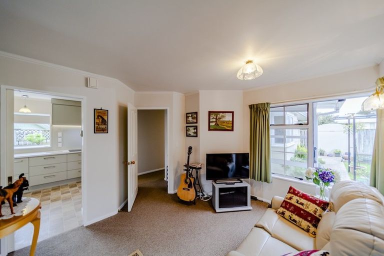 Photo of property in 19c Holyrood Terrace, Waipukurau, 4200