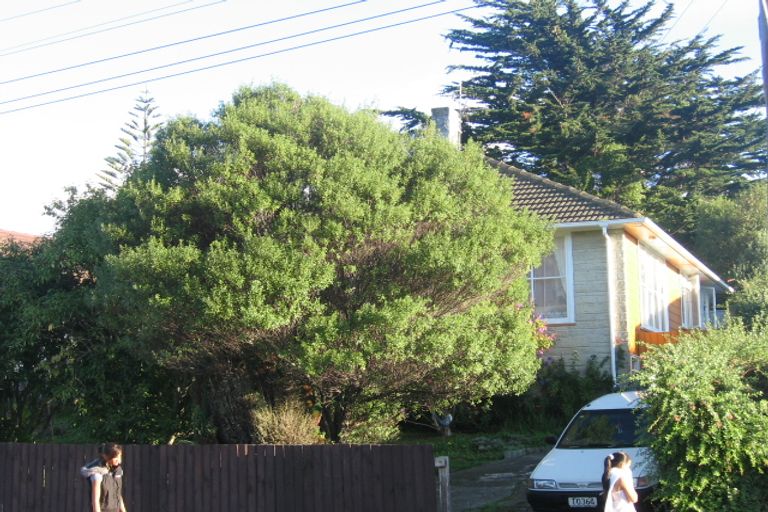 Photo of property in 126 Castor Crescent, Cannons Creek, Porirua, 5024