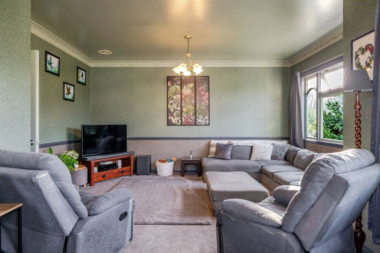 Photo of property in 32 Rewa Street, Takaro, Palmerston North, 4412