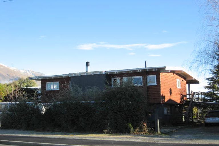 Photo of property in 93 Upton Street, Wanaka, 9305