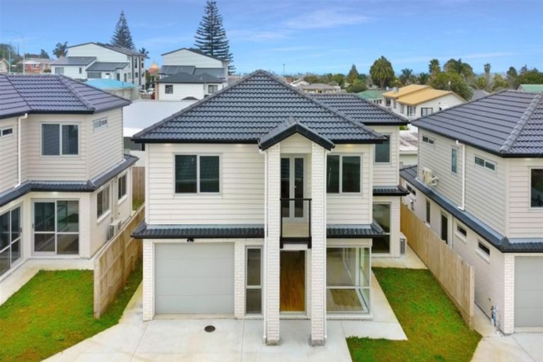 Photo of property in 69e Great South Road, Manurewa, Auckland, 2102