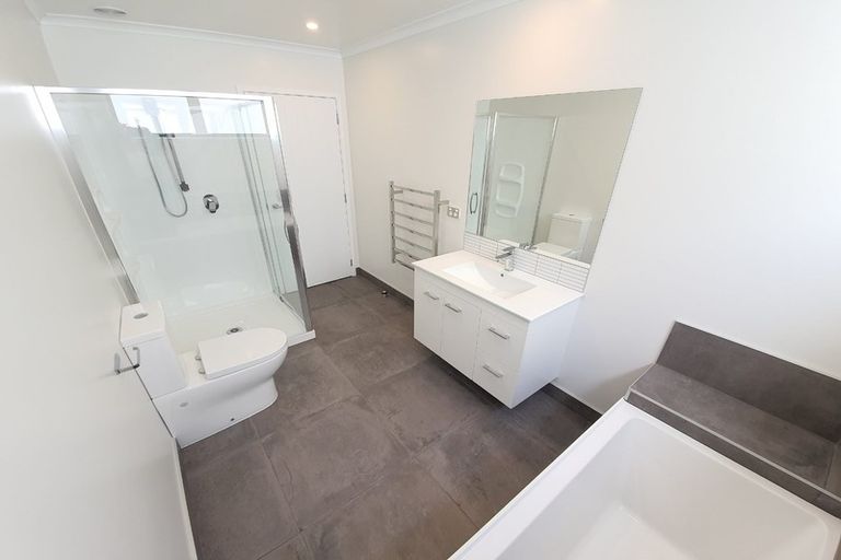 Photo of property in 4b Nohoanga Road, Karaka, Papakura, 2113